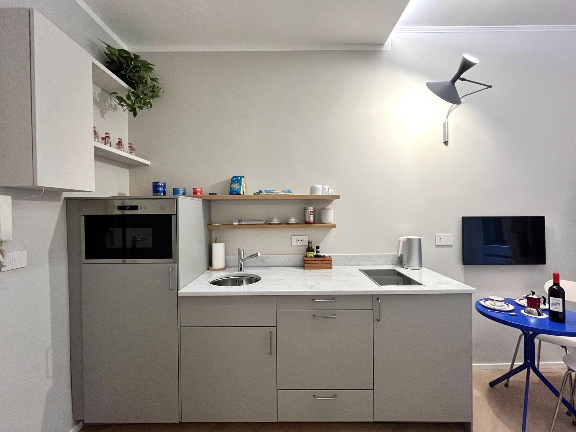 Nino6 - Micro Design Apartment Милано Екстериор снимка